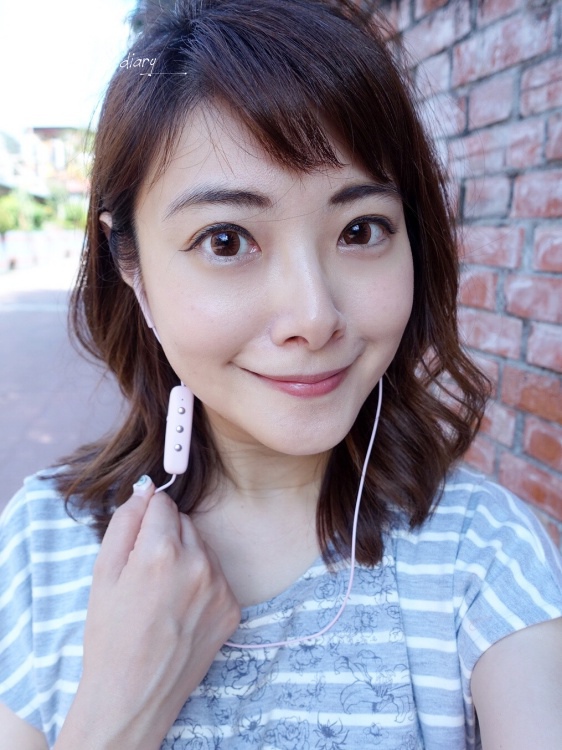 ☆【3C】耳機也要少女心。Happy plugs優雅牛奶粉藍牙耳機開箱 @凱的日本食尚日記