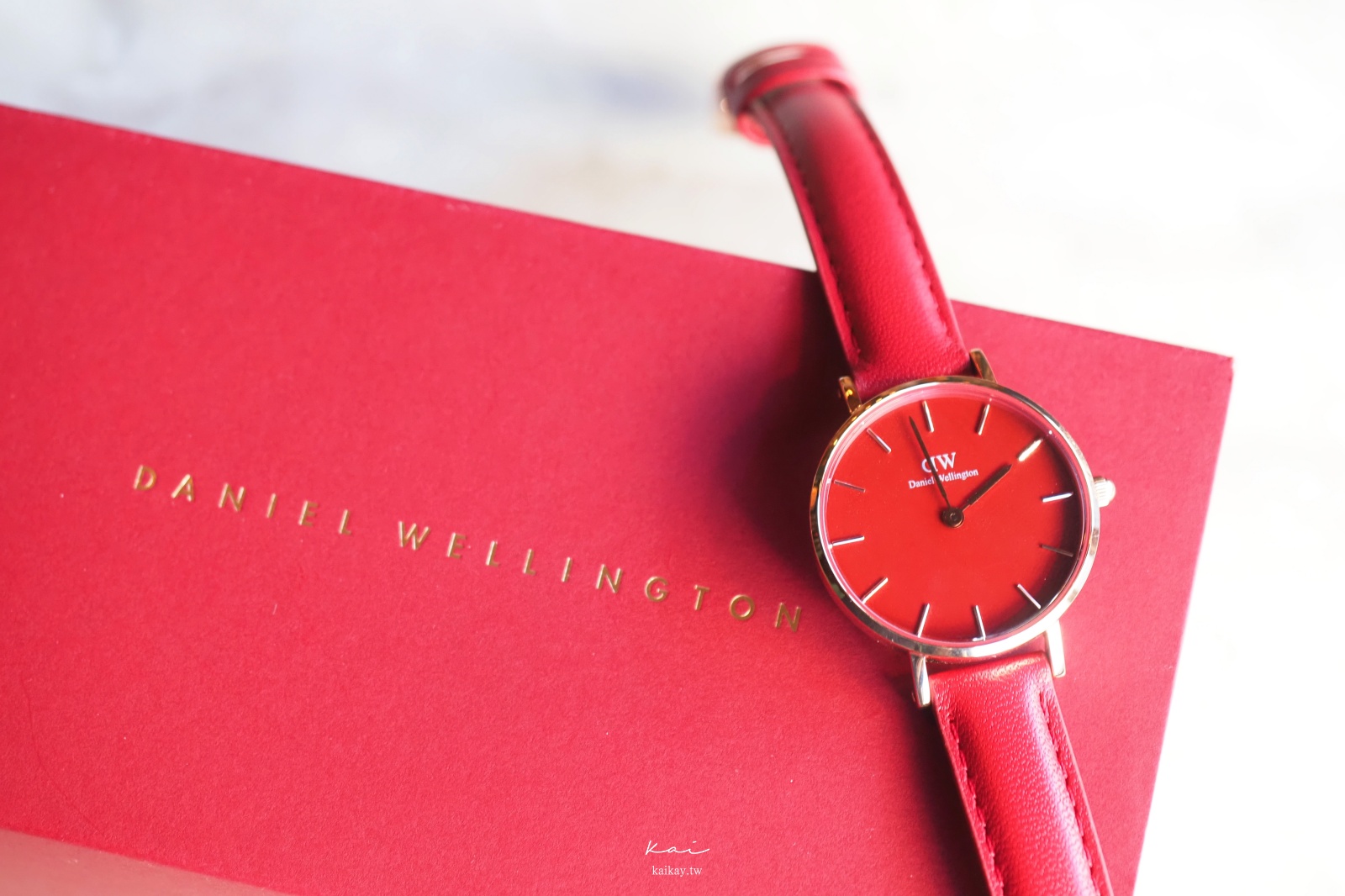 ☆【DW折扣碼】限時限量！Daniel Wellington SUFFOLK Red手錶、首飾。2021折扣碼：kaikay