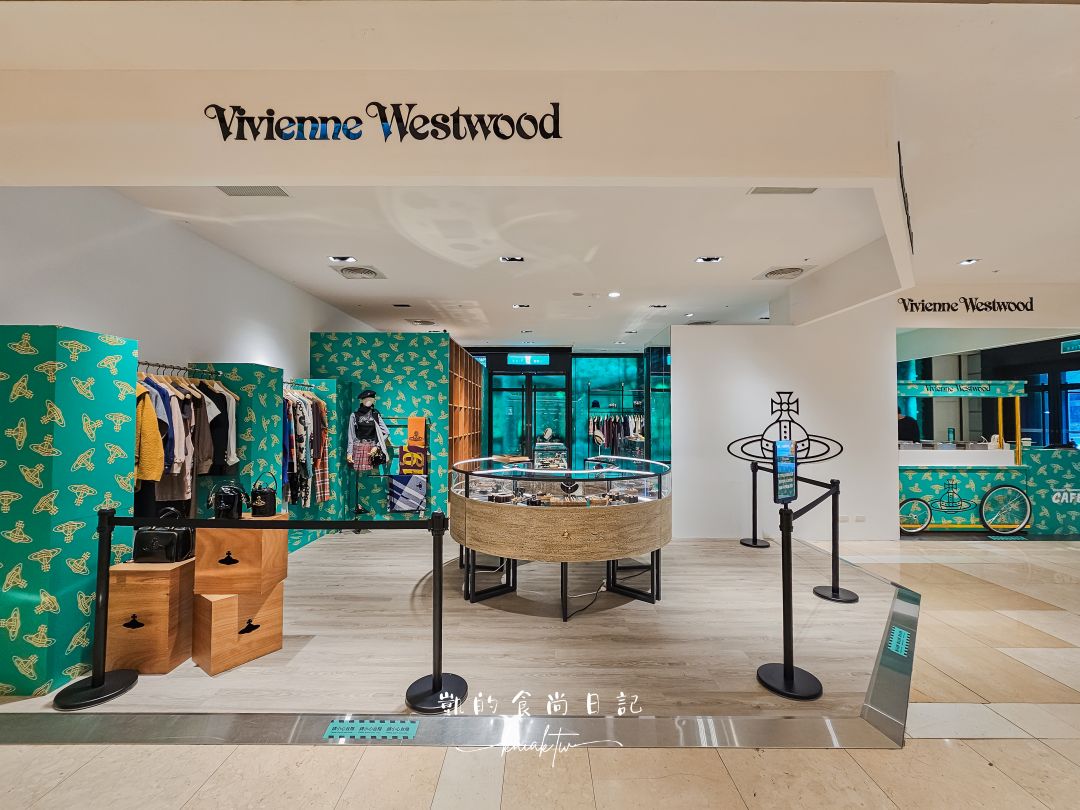 台北也有Vivienne Westwood西太后咖啡廳!?信義快閃店限定「土星雞蛋糕」必吃