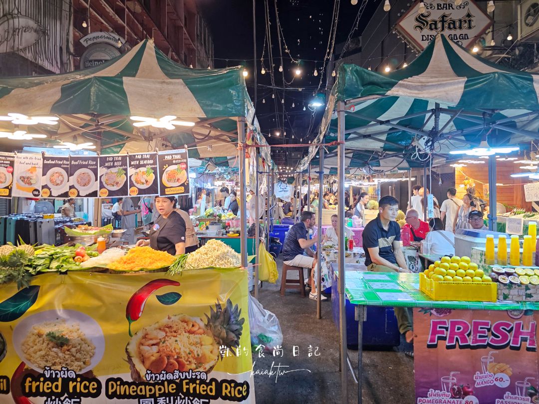 夭壽辣！曼谷最強「辣妹夜市」帕蓬夜市。好吃好逛好買，鱷魚肉、鋼管、泰拳秀超刺激