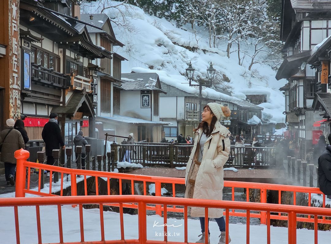 銀山溫泉怎麼穿？冬天下雪這樣穿搭拍照超夢幻！保暖防滑又不怕弄丟配件