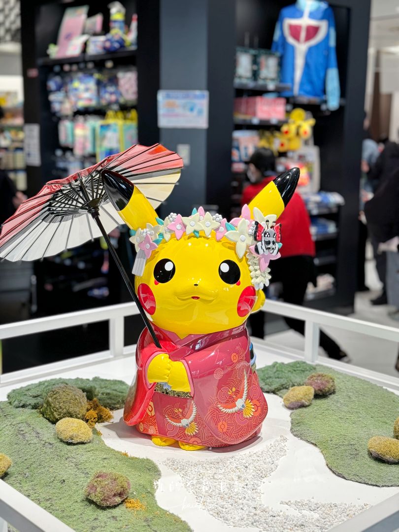 京都寶可夢中心。鳳王守護的和服皮卡丘，全日本最和風Pokémon Center限定商品