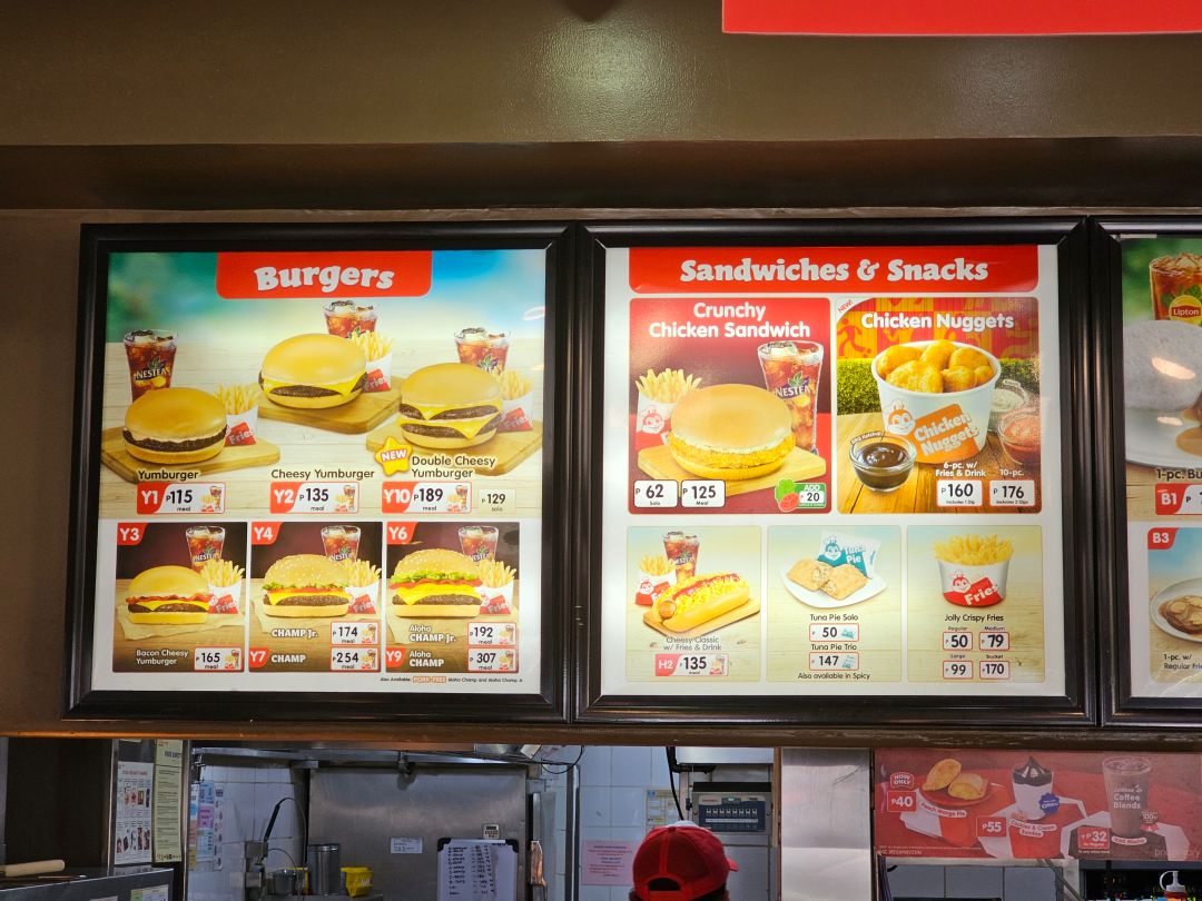 宿霧必吃美食No.1！Jollibee炸雞真的有夠強，難怪連麥當勞都怕了