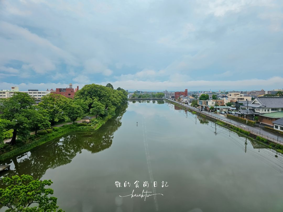 佐賀一日遊。台灣虎航台北直飛佐賀超方便！御船山樂園、武雄圖書館、佐賀牛收集起來