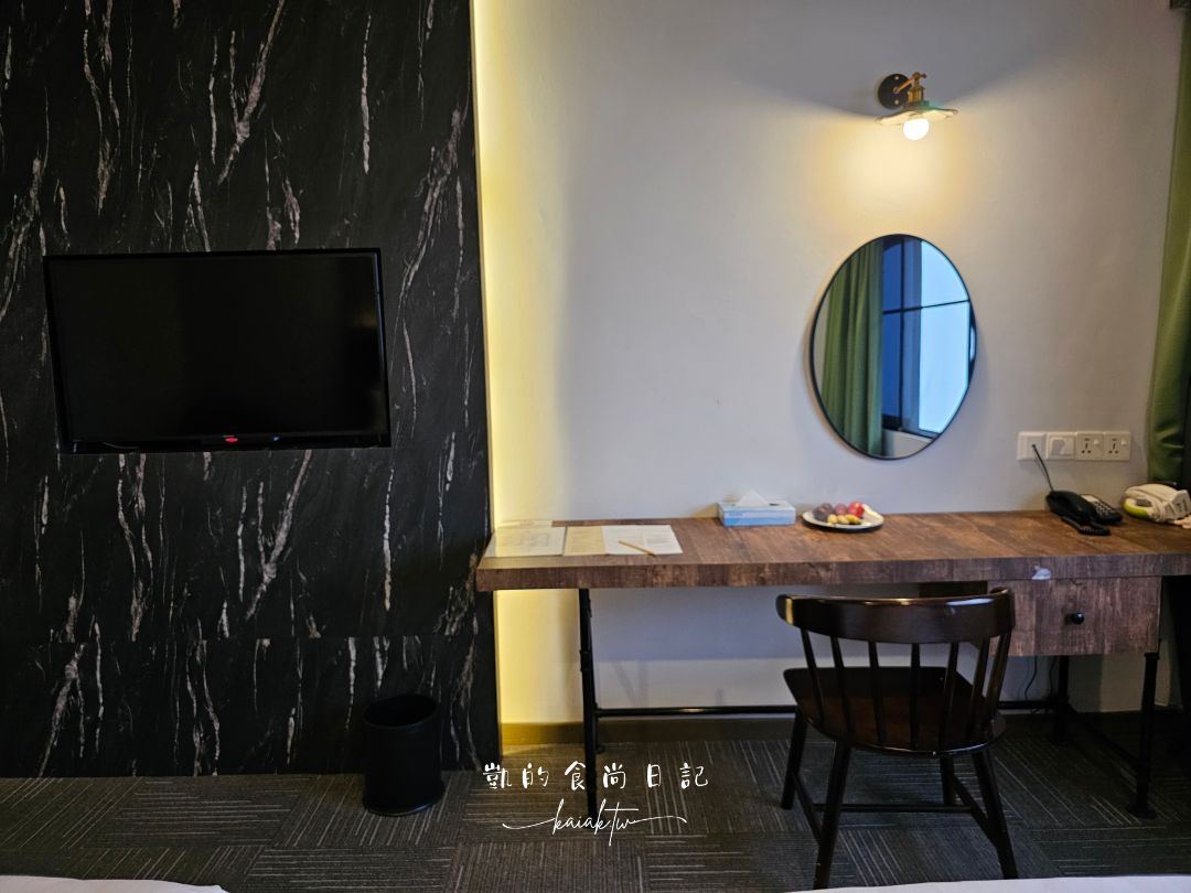 沙巴神山飯店Perkasa Hotel Mt Kinabalu。一開窗就看到神山的基納巴盧山佩卡薩酒店