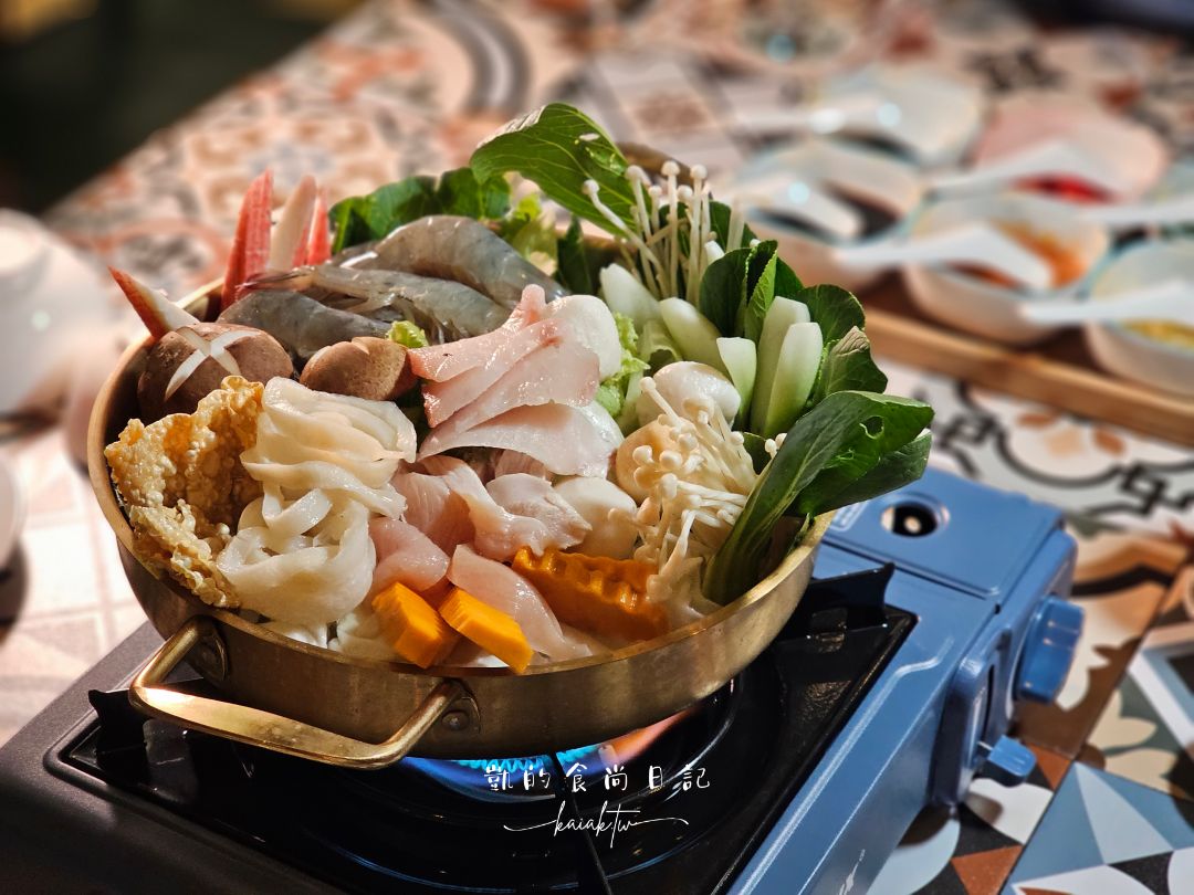 沙巴神山飯店Perkasa Hotel Mt Kinabalu。一開窗就看到神山的基納巴盧山佩卡薩酒店
