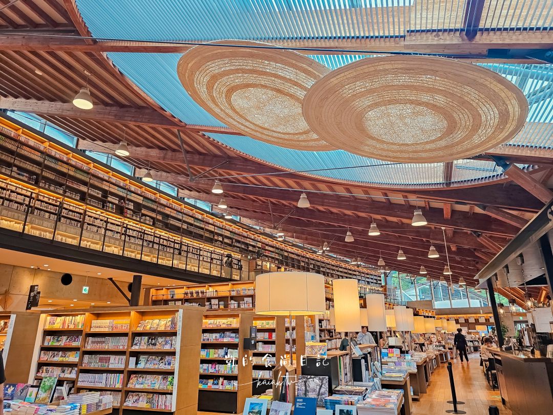 網站近期文章：日本最美圖書館。佐賀武雄圖書館復古mix藝文時尚氣息，館內還有星巴克咖啡
