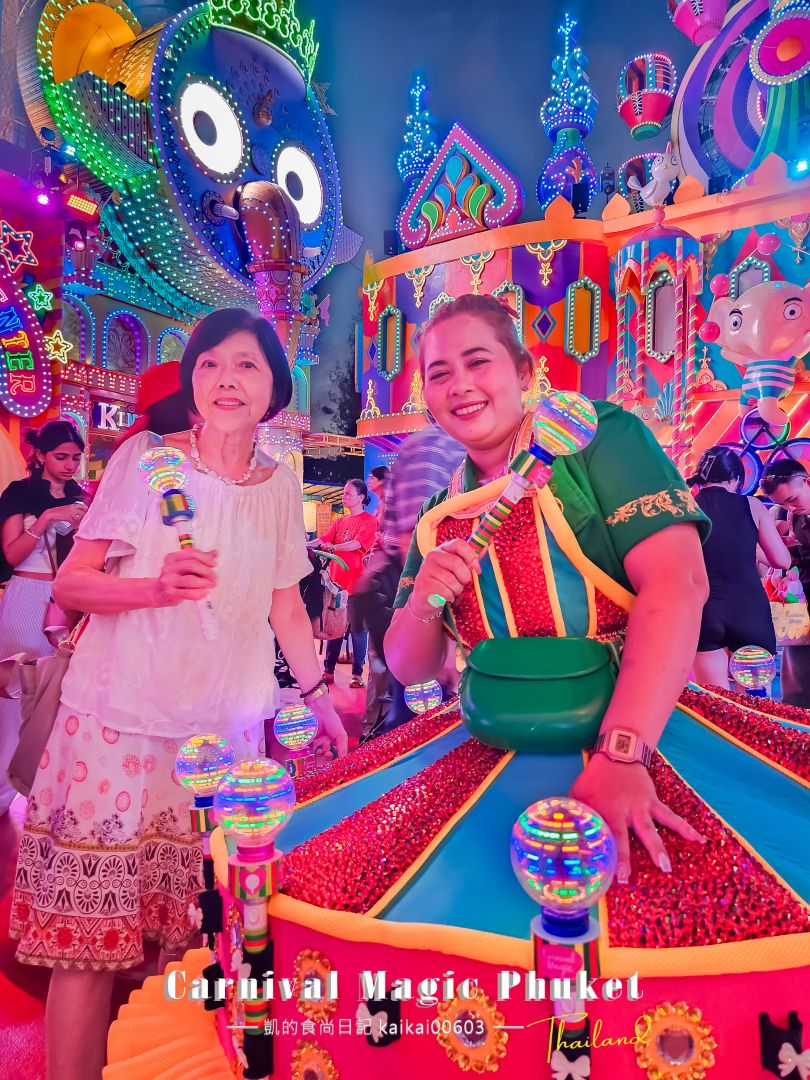 普吉島超hot景點。Carnival Magic Phuket嘉年華魔法樂園