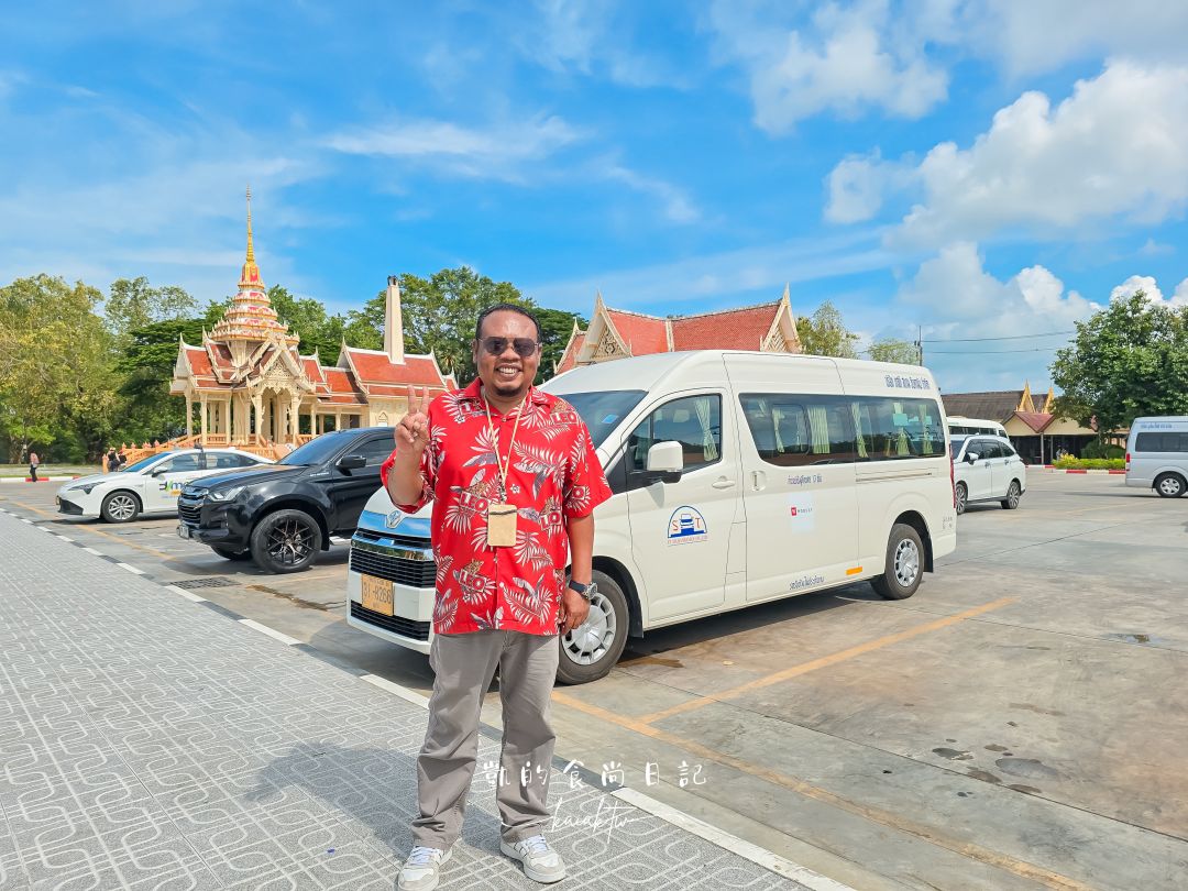 普吉島包車推薦！萊旅遊Like Travel超貼心負責中文司導兼翻譯。行程規劃師上山下海、訂位門票都搞定