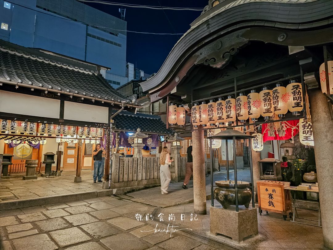 大阪美食推薦！精選17間大阪必吃美食懶人包！丼飯、海鮮、燒肉、炸串、甜點通通有～