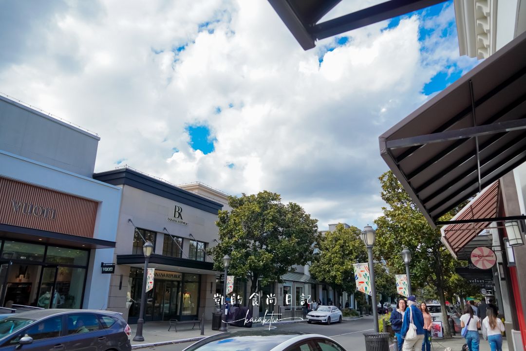 西雅圖華盛頓大學一日遊。哈利波特圖書館＋University Village大學村購物吃喝玩樂