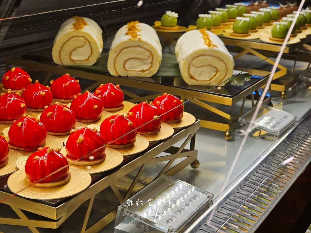 2025寒舍艾美buffet 探索廚房全新回歸！升級版超大日料檯、比臉大和牛壽司、主廚料理、甜點推車亮點搶先看