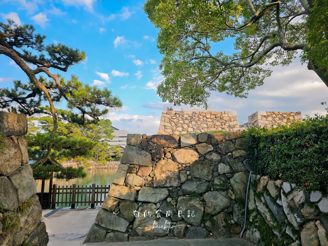 高松4天3夜不自駕賞楓自由行！用爆琴電一日券玩遍知名景點攻略。星宇直飛高松機場超方便