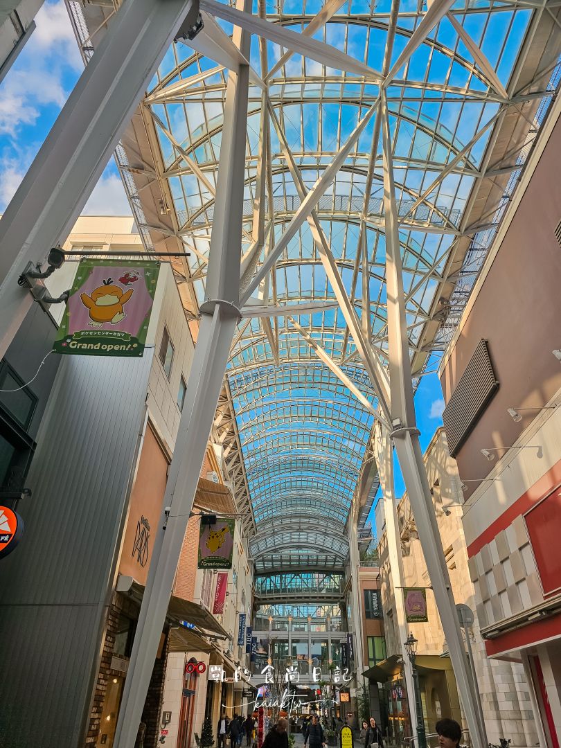 高松4天3夜不自駕賞楓自由行！用爆琴電一日券玩遍知名景點攻略。星宇直飛高松機場超方便