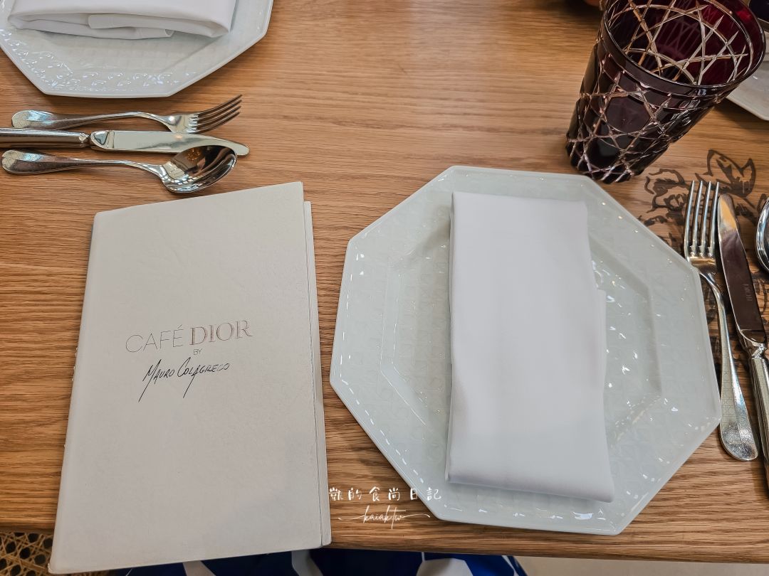 曼谷迪奧Gold House Dior Cafe開箱！金色玻璃溫室。Glasshouse 座位預約攻略＋必拍亮點大公開