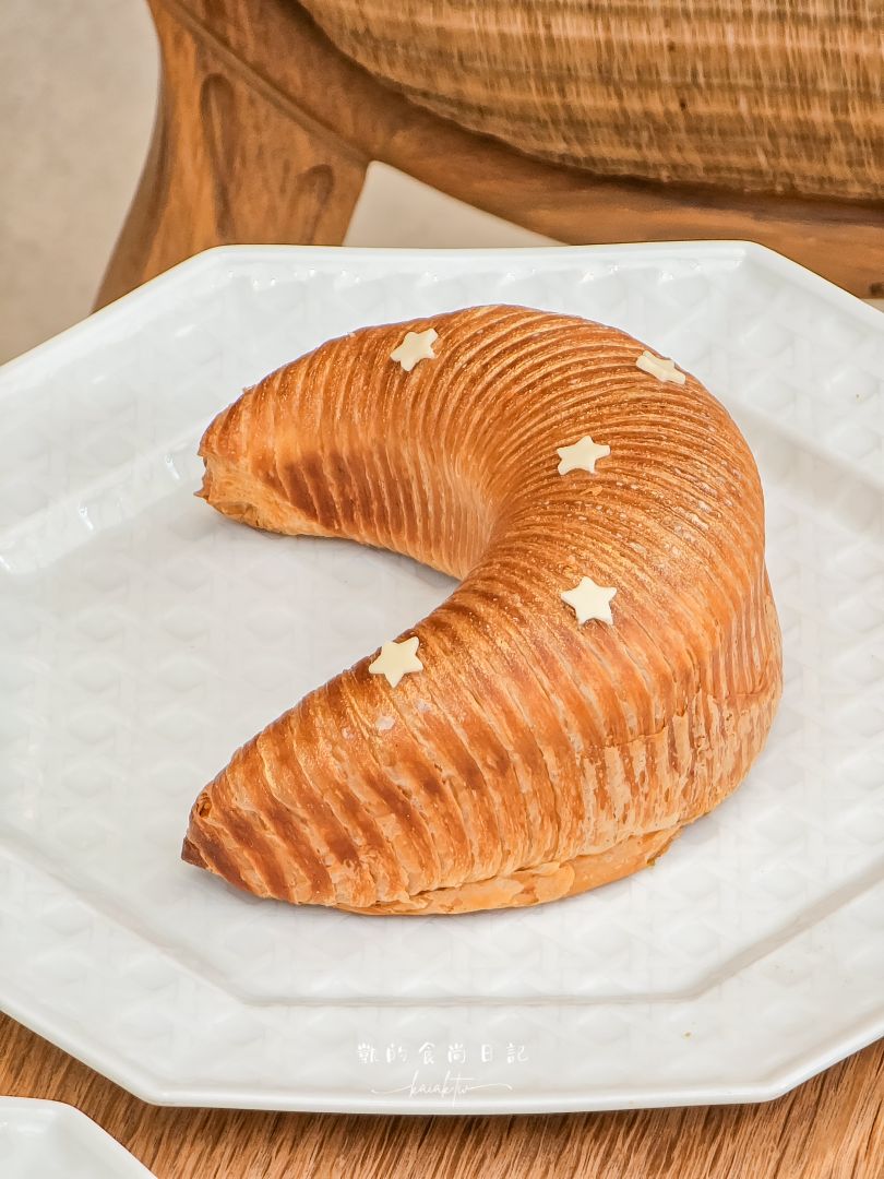 曼谷迪奧Gold House Dior Cafe開箱!金色玻璃溫室。Glasshouse 座位預約攻略+必拍亮點大公開 曼谷迪奧Gold House Dior Cafe開箱!金色玻璃溫室。Glasshouse 座位預約攻略+必拍亮點大公開