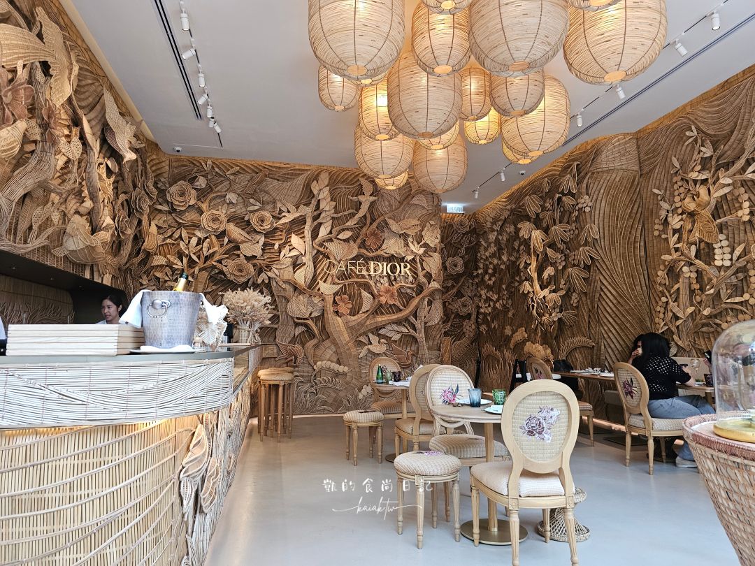 曼谷迪奧Gold House Dior Cafe開箱!金色玻璃溫室。Glasshouse 座位預約攻略+必拍亮點大公開 曼谷迪奧Gold House Dior Cafe開箱!金色玻璃溫室。Glasshouse 座位預約攻略+必拍亮點大公開