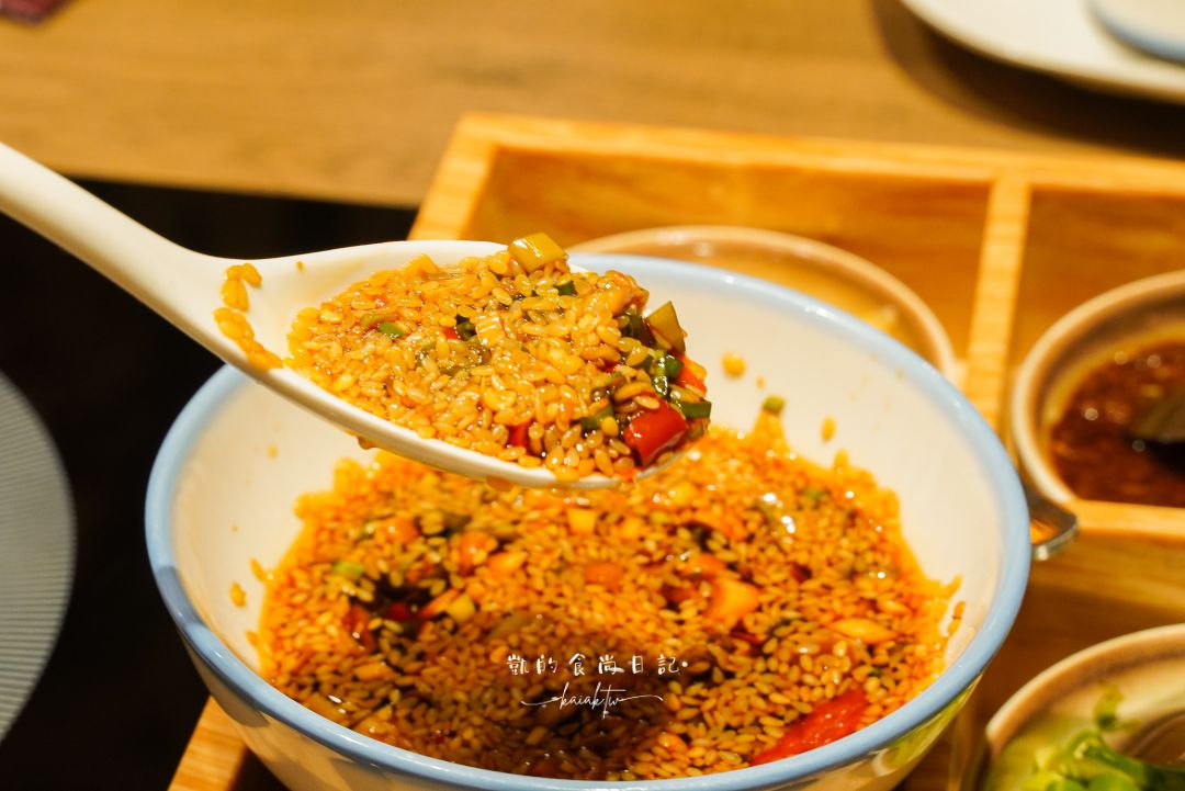 新開幕!!君曜雞湯-信義區精品級黃金雞湯火鍋。頂級花膠、活龍蝦紅蟳、A5和牛補上加補。信義區聚餐、慶生、尾牙包廂推薦 新開幕!!君曜雞湯-信義區精品級黃金雞湯火鍋。頂級花膠、活龍蝦紅蟳、A5和牛補上加補。信義區聚餐、慶生、尾牙包廂推薦