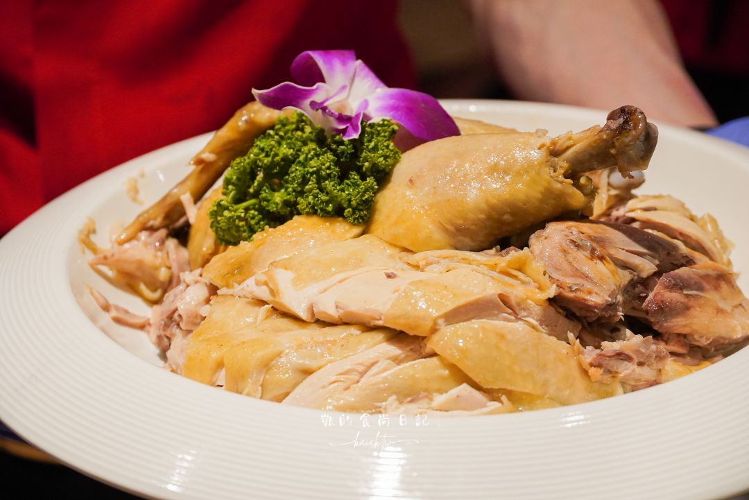 新開幕!!君曜雞湯-信義區精品級黃金雞湯火鍋。頂級花膠、活龍蝦紅蟳、A5和牛補上加補。信義區聚餐、慶生、尾牙包廂推薦 新開幕!!君曜雞湯-信義區精品級黃金雞湯火鍋。頂級花膠、活龍蝦紅蟳、A5和牛補上加補。信義區聚餐、慶生、尾牙包廂推薦