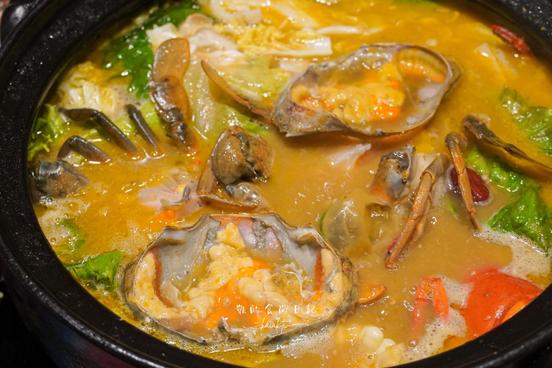 新開幕!!君曜雞湯-信義區精品級黃金雞湯火鍋。頂級花膠、活龍蝦紅蟳、A5和牛補上加補。信義區聚餐、慶生、尾牙包廂推薦 新開幕!!君曜雞湯-信義區精品級黃金雞湯火鍋。頂級花膠、活龍蝦紅蟳、A5和牛補上加補。信義區聚餐、慶生、尾牙包廂推薦