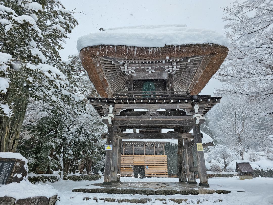 夢幻的白川鄉合掌村！展望台攻略、三小屋拍攝點、合掌村美食推薦