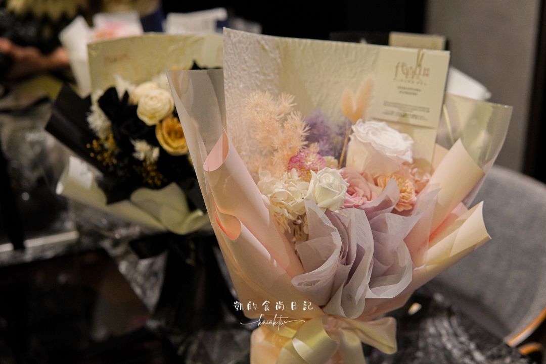 大安頂級海鮮鍋天花板！二本松季節限定帝王蟹、松葉蟹5吃。帶國外朋友來聚餐絕對好評！