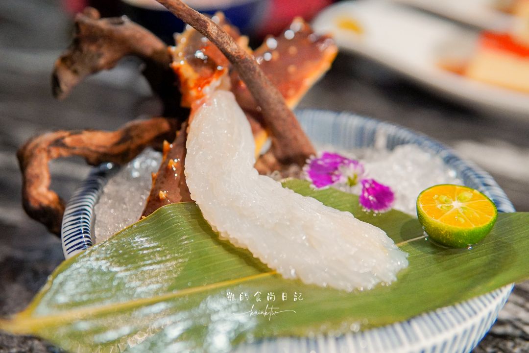 大安頂級海鮮鍋天花板！二本松季節限定帝王蟹、松葉蟹5吃。帶國外朋友來聚餐絕對好評！