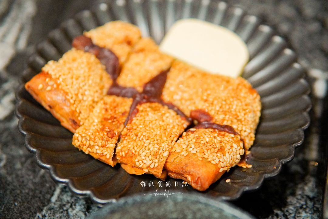 大安頂級海鮮鍋天花板！二本松季節限定帝王蟹、松葉蟹5吃。帶國外朋友來聚餐絕對好評！