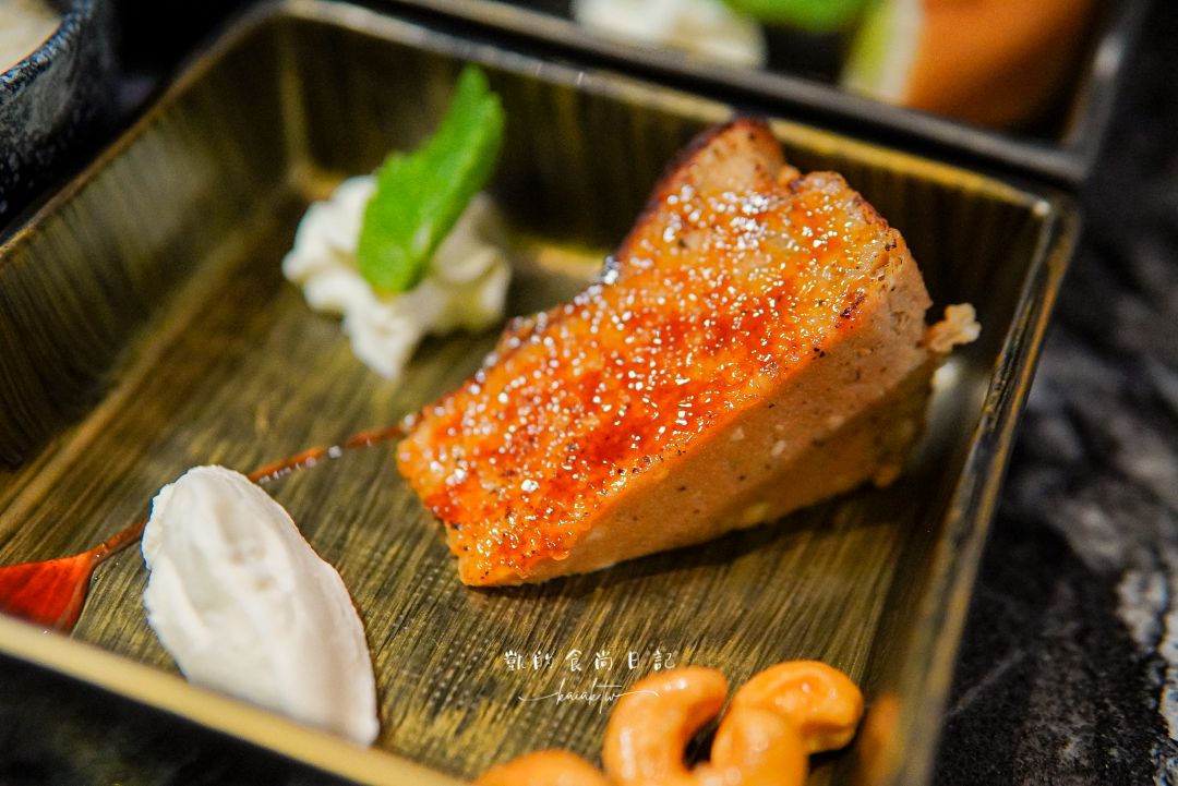 大安頂級海鮮鍋天花板！二本松季節限定帝王蟹、松葉蟹5吃。帶國外朋友來聚餐絕對好評！