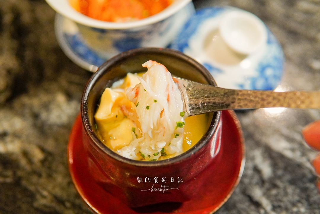 大安頂級海鮮鍋天花板！二本松季節限定帝王蟹、松葉蟹5吃。帶國外朋友來聚餐絕對好評！