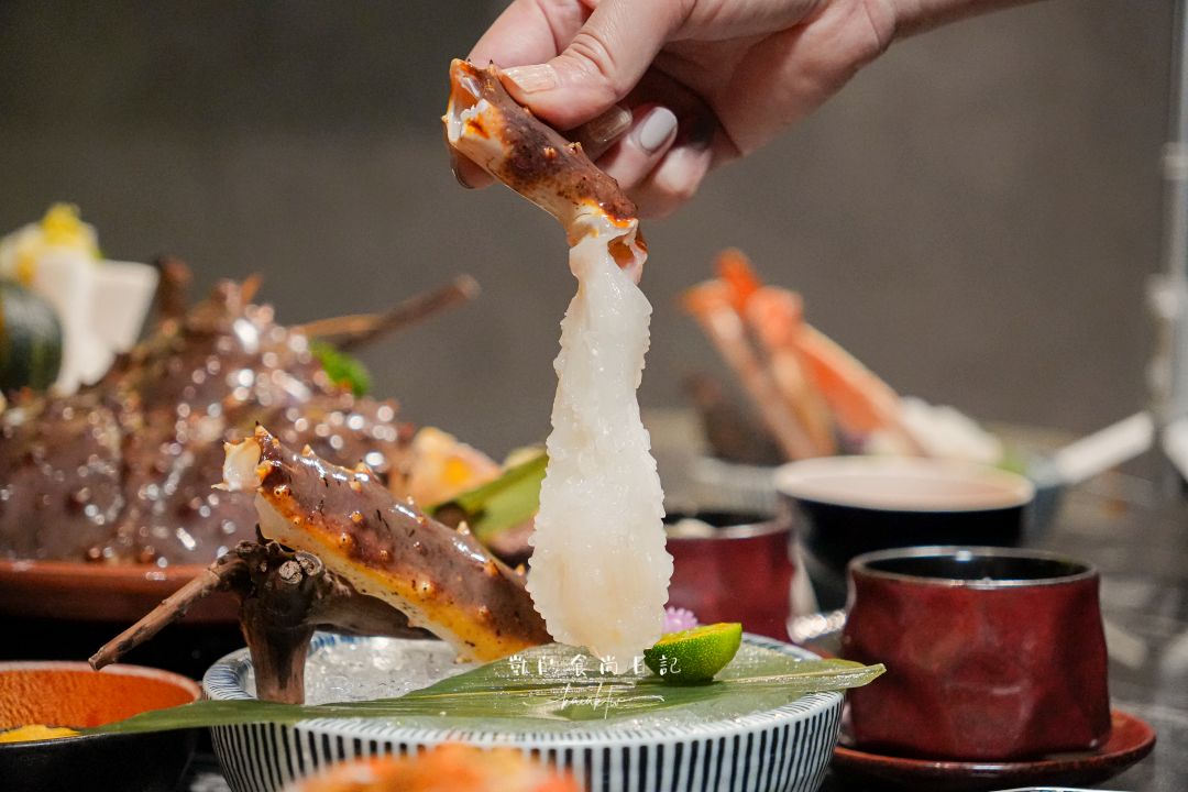 大安頂級海鮮鍋天花板！二本松季節限定帝王蟹、松葉蟹5吃。帶國外朋友來聚餐絕對好評！