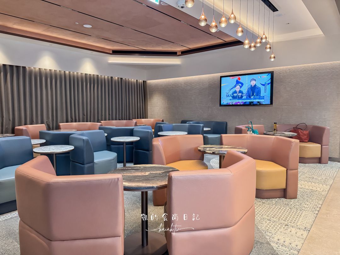 台中機場星宇貴賓室「GALACTIC Lounge」開箱!頂級粵菜、蜷尾家冰淇淋吃到飽,凱媽也讚不絕口! 台中機場星宇貴賓室「GALACTIC Lounge」開箱!頂級粵菜、蜷尾家冰淇淋吃到飽,凱媽也讚不絕口!