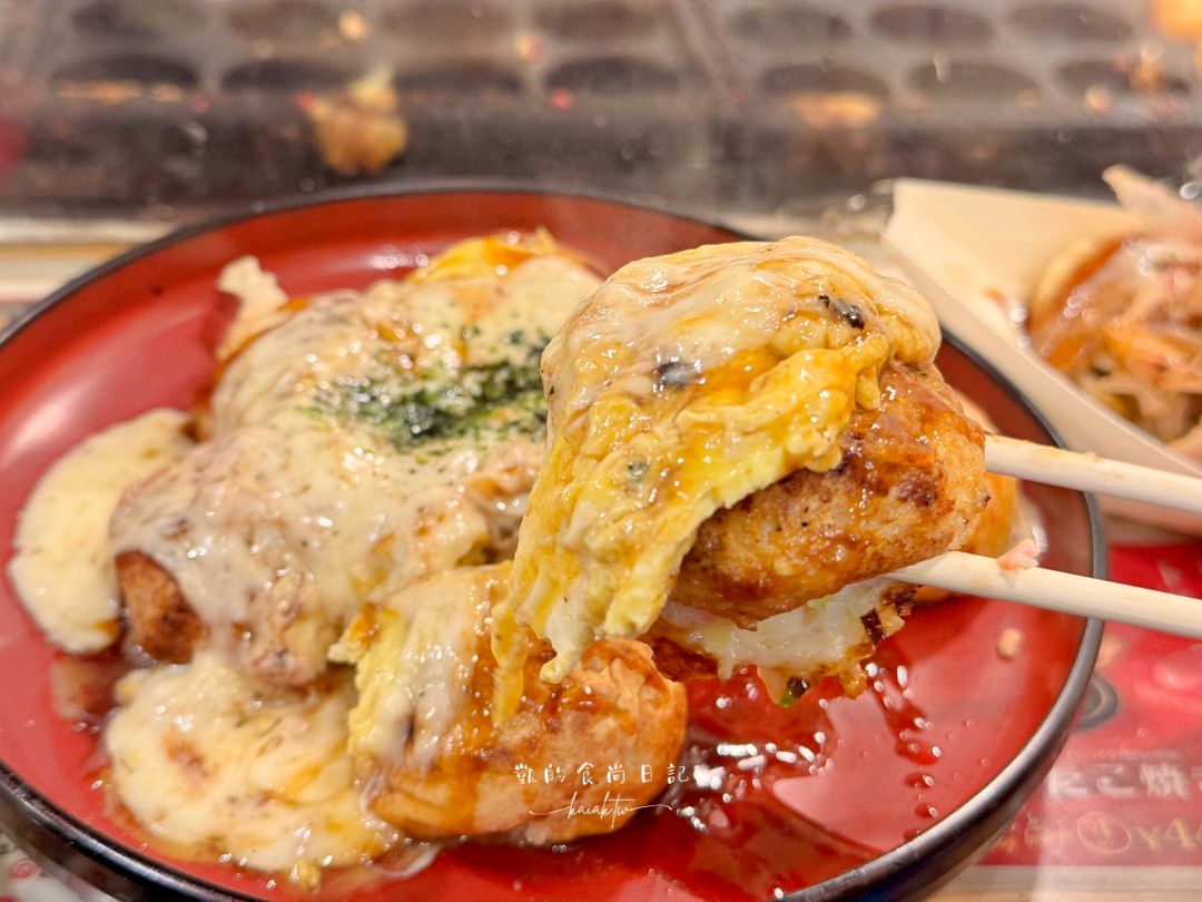 札幌狸小路推薦美食！タコとハイボール 狸小路二丁目店。章魚燒、炒麵居酒屋 在地人都愛來喝一杯生意超好