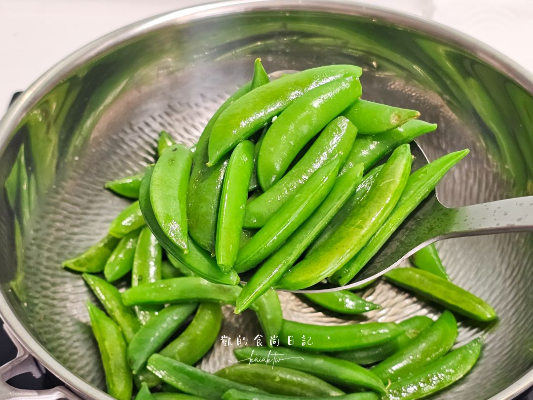 TiKOBO鈦工坊 TiCOOK 鈦鈦鍋開箱。終於跟不沾鍋分手!無塗層超級安心感~ TiKOBO鈦工坊 TiCOOK 鈦鈦鍋開箱。終於跟不沾鍋分手!無塗層超級安心感~