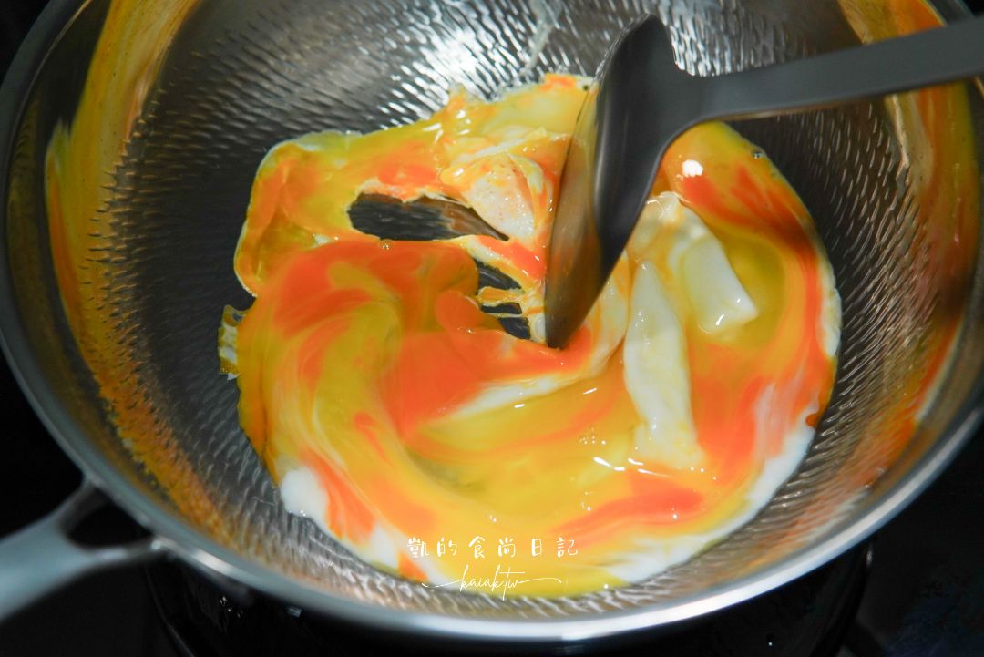 TiKOBO鈦工坊 TiCOOK 鈦鈦鍋開箱。終於跟不沾鍋分手!無塗層超級安心感~ TiKOBO鈦工坊 TiCOOK 鈦鈦鍋開箱。終於跟不沾鍋分手!無塗層超級安心感~