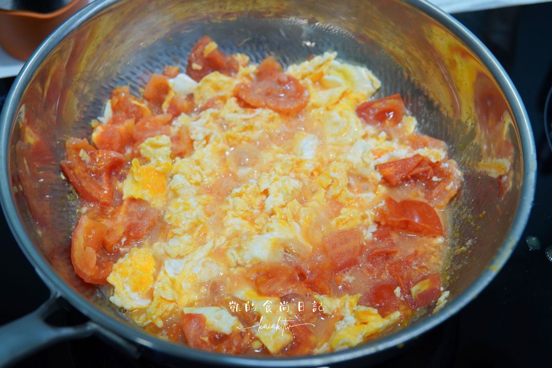 TiKOBO鈦工坊 TiCOOK 鈦鈦鍋開箱。終於跟不沾鍋分手！無塗層超級安心感～