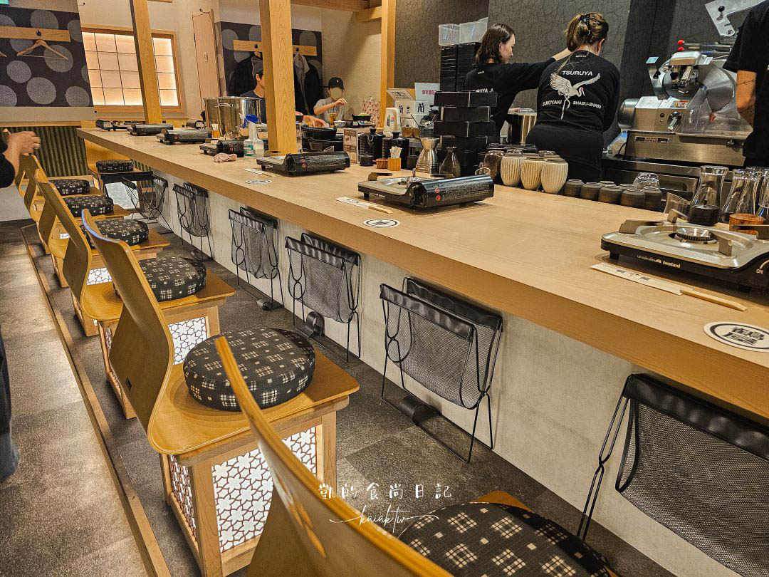 日本橋鶴屋壽喜鍋 涮涮鍋。大阪黑門市場必吃黑毛和牛壽喜燒