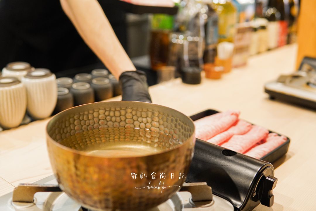 日本橋鶴屋壽喜鍋 涮涮鍋。大阪黑門市場必吃黑毛和牛壽喜燒