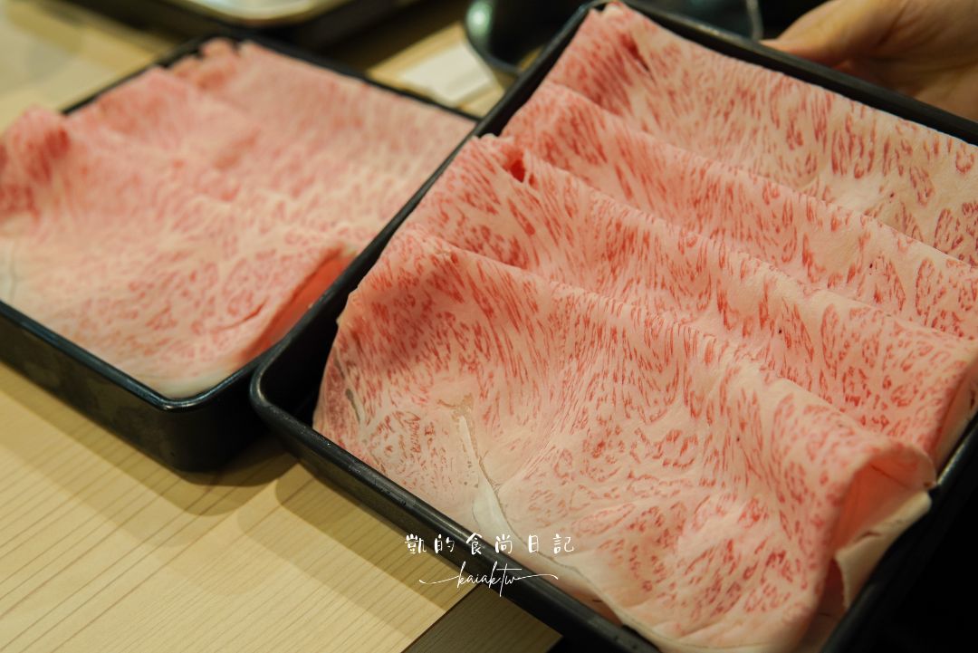 日本橋鶴屋壽喜鍋 涮涮鍋。大阪黑門市場必吃黑毛和牛壽喜燒
