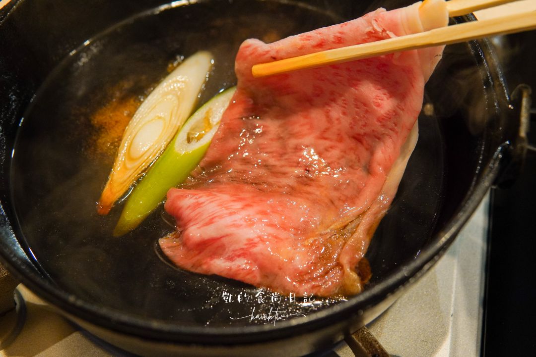 日本橋鶴屋壽喜鍋 涮涮鍋。大阪黑門市場必吃黑毛和牛壽喜燒