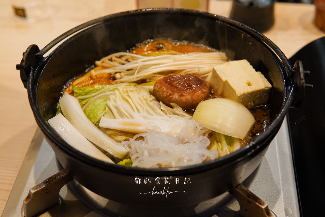 日本橋鶴屋壽喜鍋 涮涮鍋。大阪黑門市場必吃黑毛和牛壽喜燒