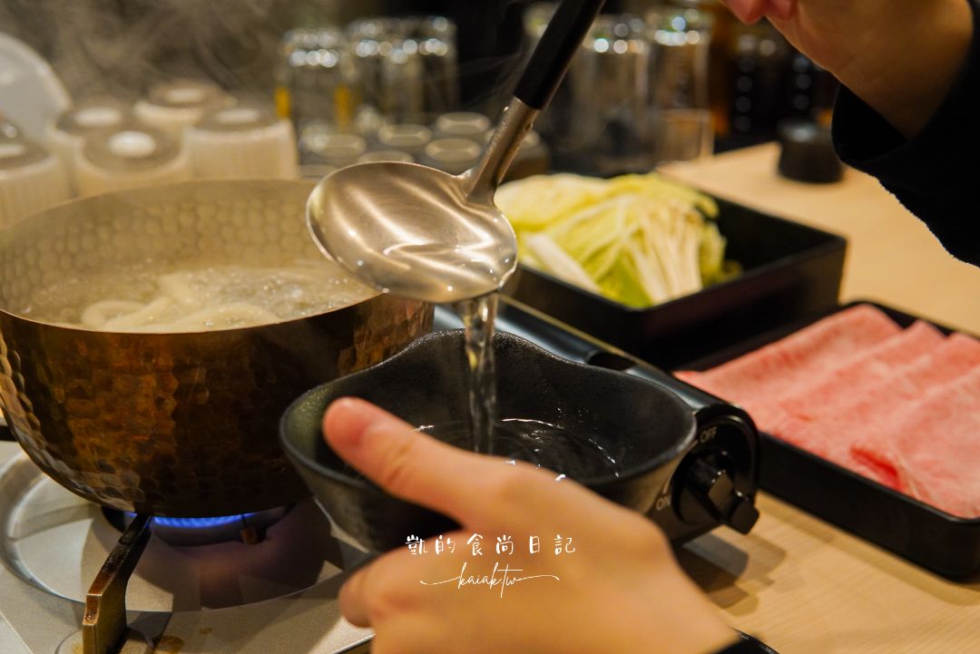 日本橋鶴屋壽喜鍋 涮涮鍋。大阪黑門市場必吃黑毛和牛壽喜燒