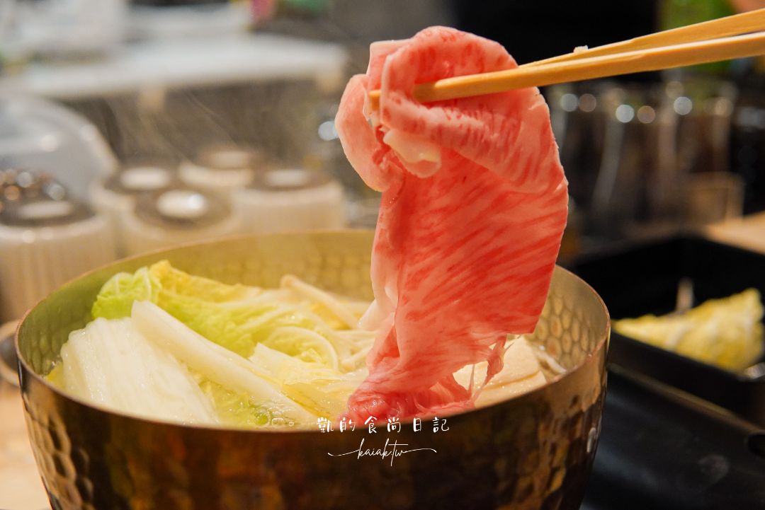 大阪美食推薦！精選18間大阪必吃美食懶人包！丼飯、海鮮、燒肉、炸串、甜點通通有～