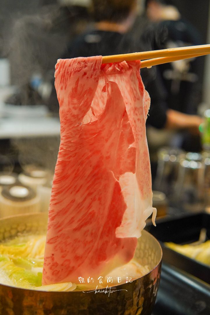 日本橋鶴屋壽喜鍋 涮涮鍋。大阪黑門市場必吃黑毛和牛壽喜燒