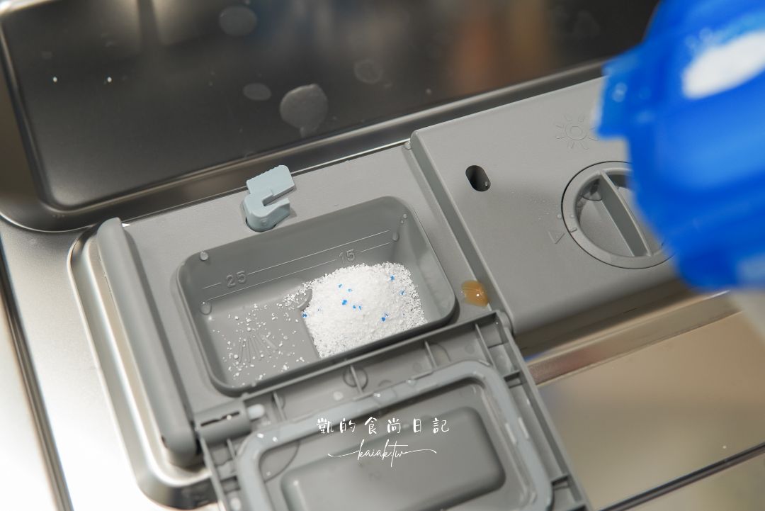 洗碗救星！CHEFBORN 韓國天廚 8人份免安裝獨立式紫外線自動開門洗碗機開箱