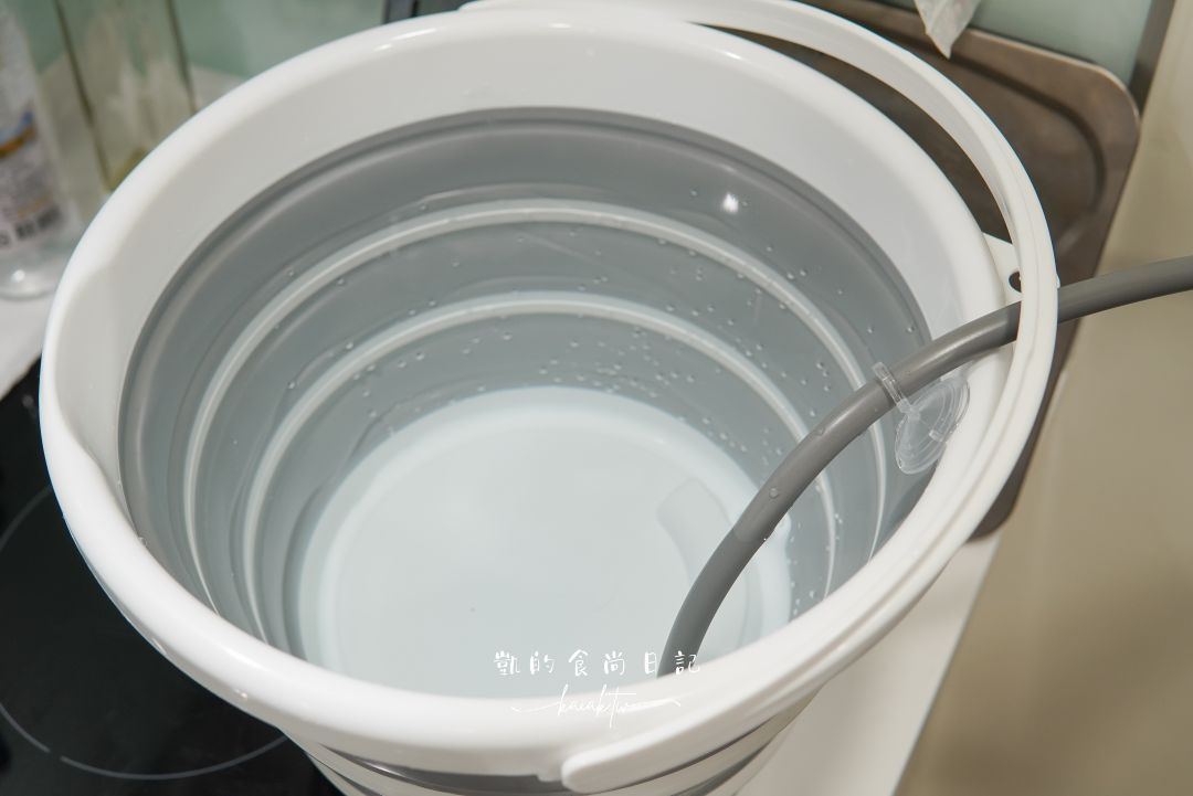 洗碗救星！CHEFBORN 韓國天廚 8人份免安裝獨立式紫外線自動開門洗碗機開箱