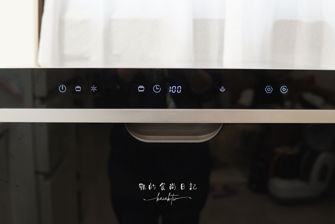 洗碗救星！CHEFBORN 韓國天廚 8人份免安裝獨立式紫外線自動開門洗碗機開箱