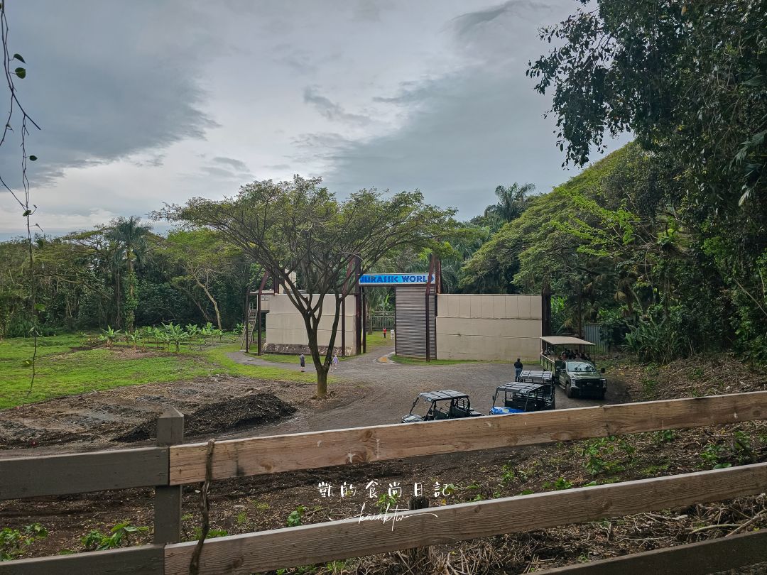 古蘭尼牧場Kualoa Ranch一日遊！侏羅紀越野UTV、海洋巡航體驗｜恐龍迷朝聖的夢想之地