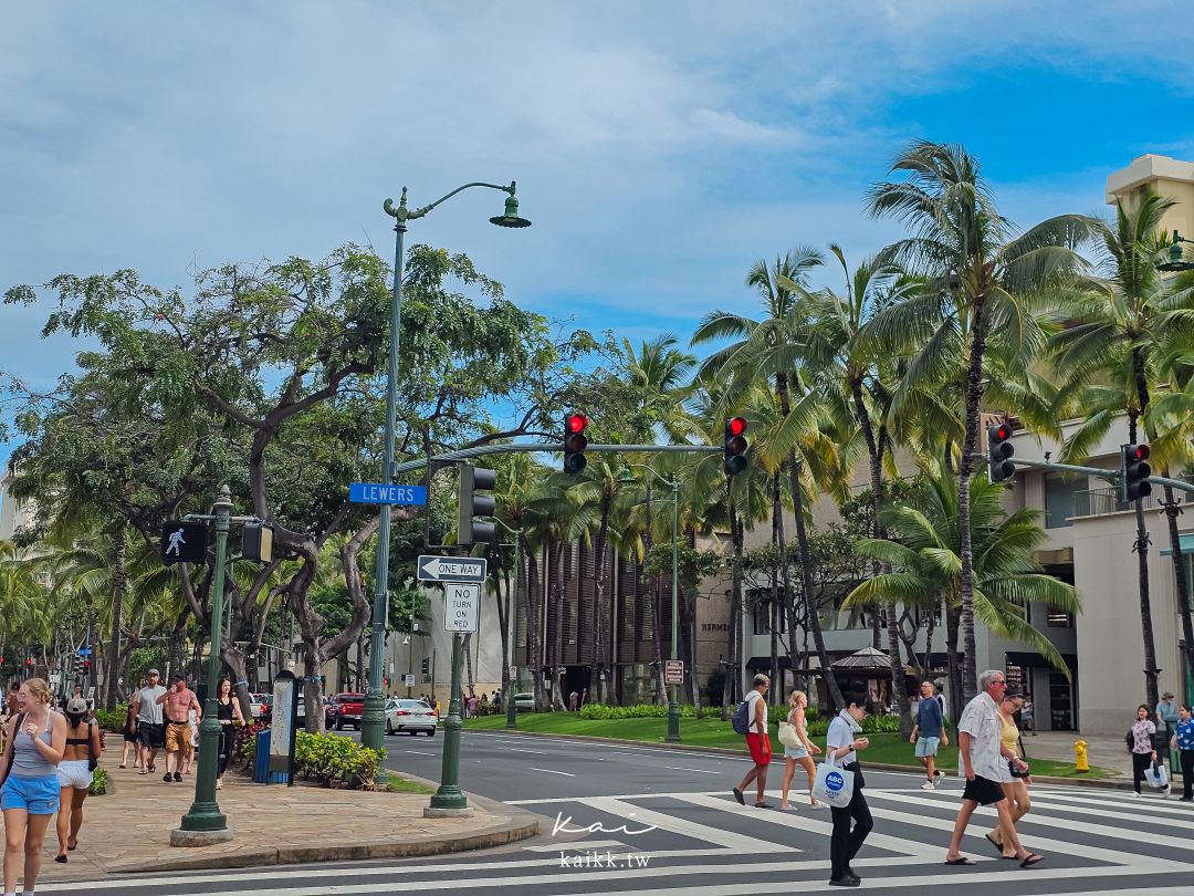 夏威夷必買伴手禮＋精品購物清單。卡拉卡瓦大道、阿拉莫阿那中心逛街地圖