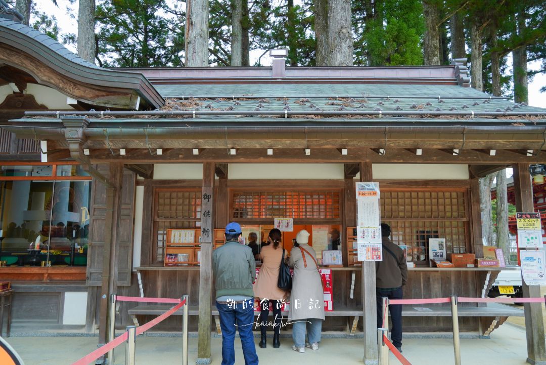高野山一日遊怎麼玩？壇上伽藍、金剛峯寺、夜訪奧之院必訪清單
